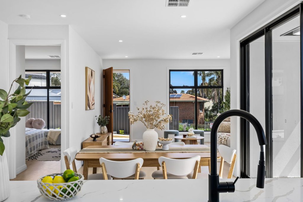 1, 3 & 5/960 Lower North East Road, Highbury